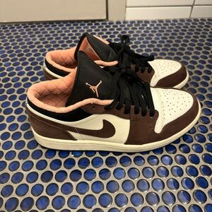 Nike Air Jordan 1 Low Mocha